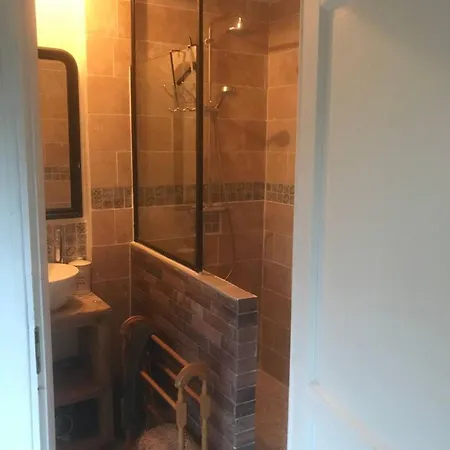 Maison De 2 Chambres Avec Terrasse A Lignerolles *