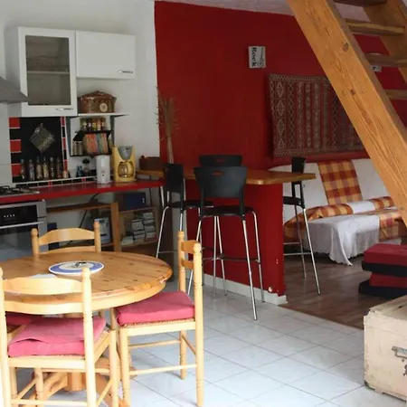 Holiday home Maison De 2 Chambres Avec Terrasse A Lignerolles Lignerolles (Eure)
