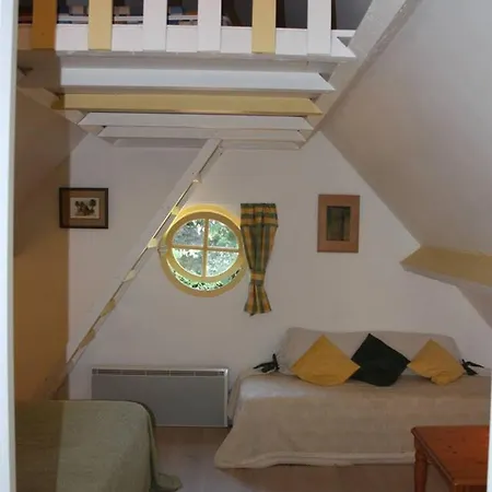 Maison De 2 Chambres Avec Terrasse A Lignerolles Holiday home