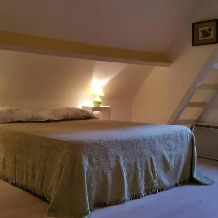 Maison De 2 Chambres Avec Terrasse A Lignerolles Holiday home *
